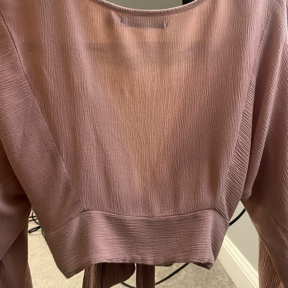 Missguided Crop Top - Picture 3 of 7